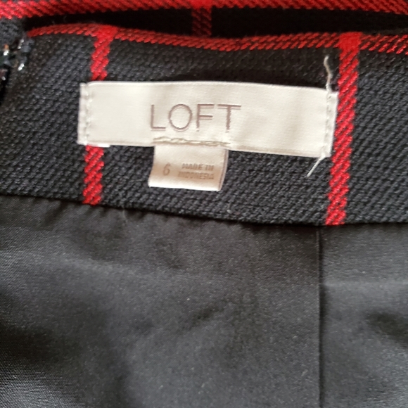 Red and blue checkered mini skirt - Picture 3 of 7